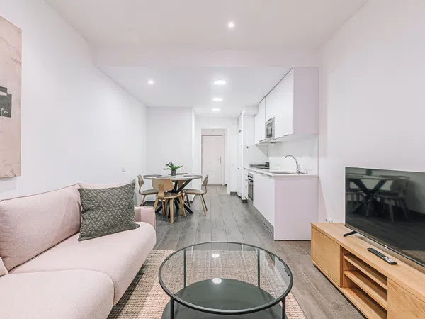 Piso en calle de Orense, 60