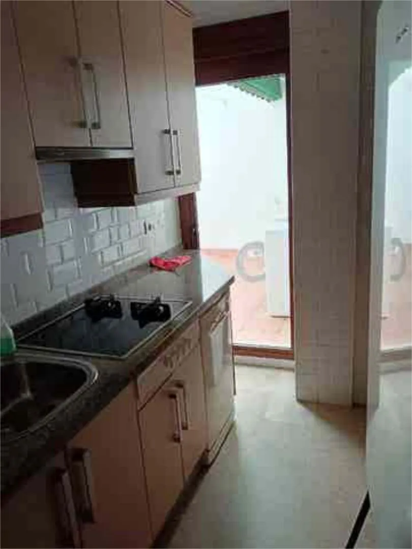 Piso en Nervión - Foto 2