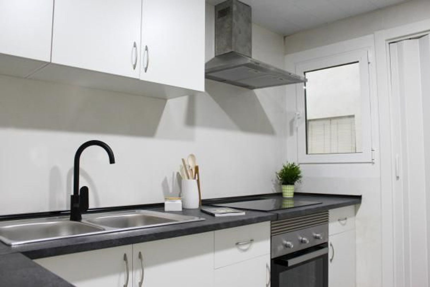 Piso en calle Sagunto, 11 - Foto 4