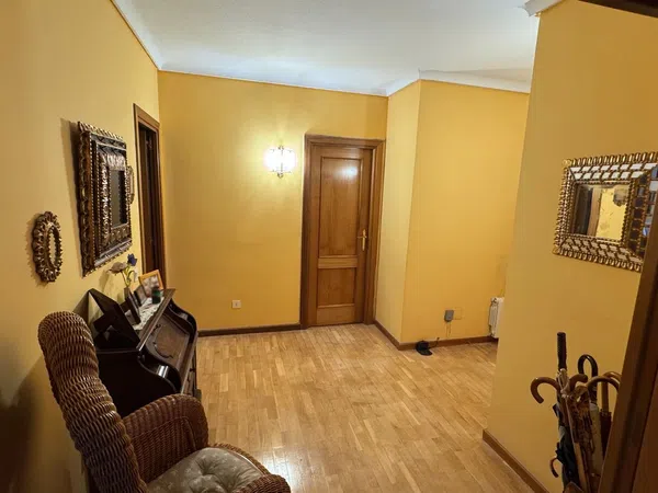 Piso en avenida de los Madroños, 15 - Foto 4