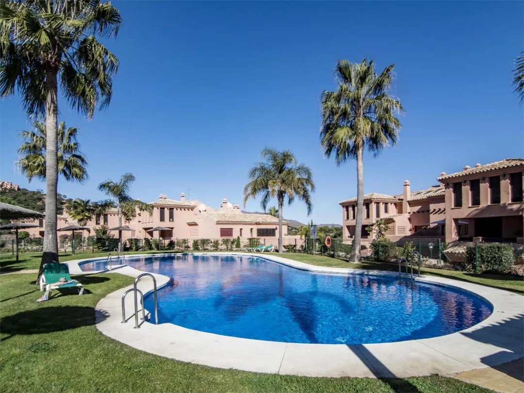 Piso en  Calle Miguel de Cervantes 9 - Foto 2