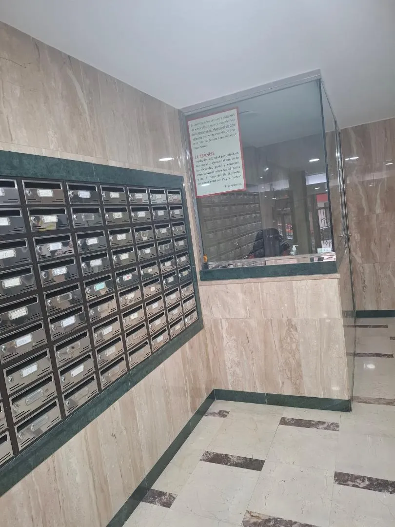 Piso en  Calle Martínez de la Rosa 18 - Foto 2