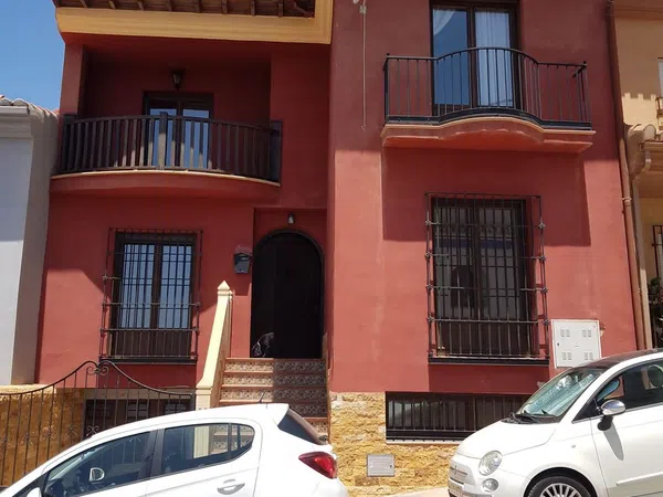 Casa o chalet independiente en Calle Andrés Segovia, 17 - Foto 1