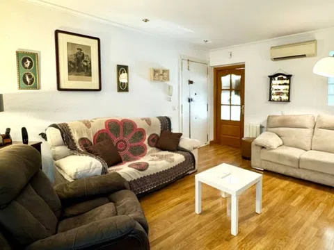 Piso en plaza de Lavapiés, 5