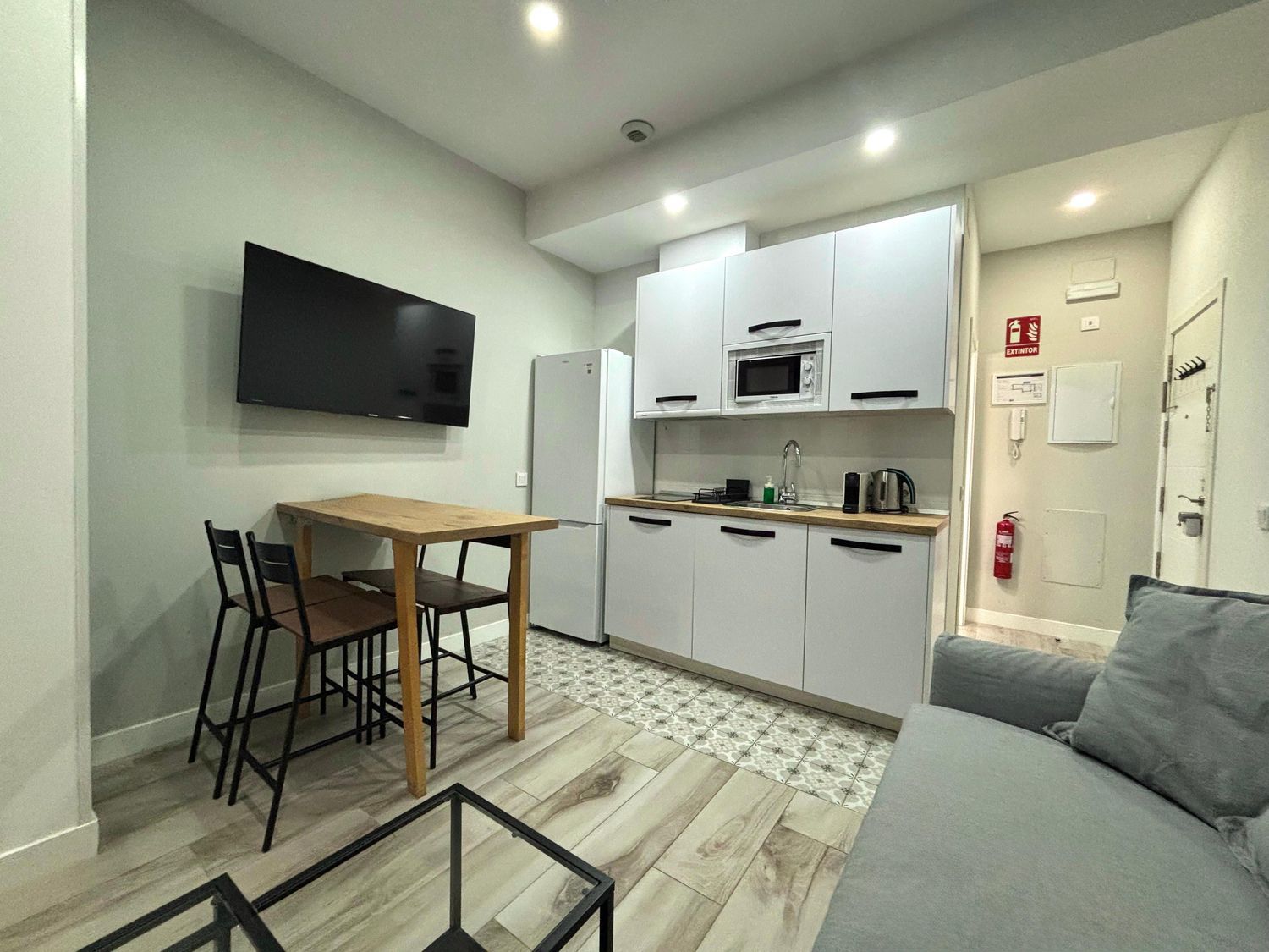 Estudio en calle de Concepción Jerónima, 33 - Foto 3