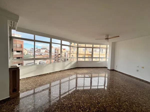 Alquiler de piso en Calle d'Àngel Guimerà, 63 - Foto 3