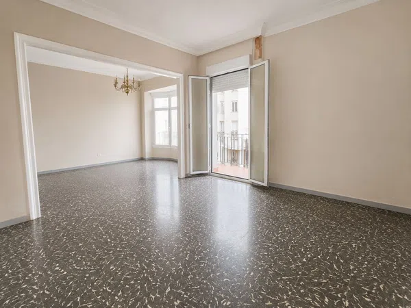 Piso en Calle de Jover, 30, Zona Hospital-Plaza del Real - Foto 1