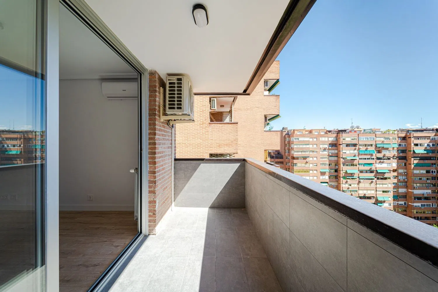 Piso en calle de la Condesa de Venadito - Foto 26