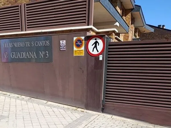 Chalet pareado en calle del Guadiana, 3 - Foto 2