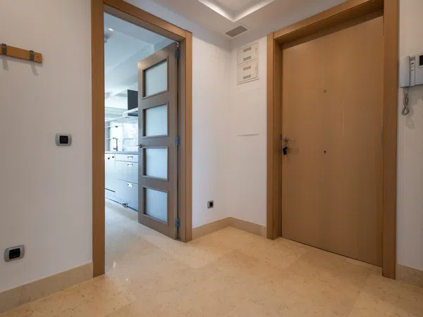 Piso en Avenida Don Jaime de Mora, 3, La Carolina-Guadalpín - Foto 3