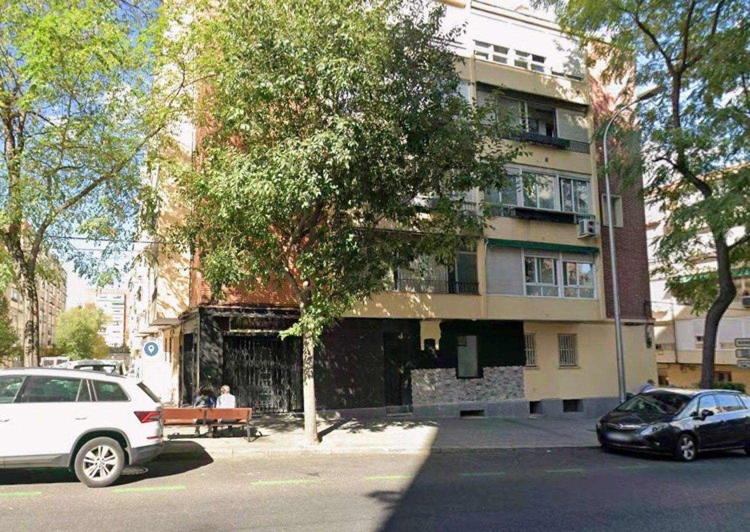 Piso en calle de Ponferrada, 32 - Foto 1