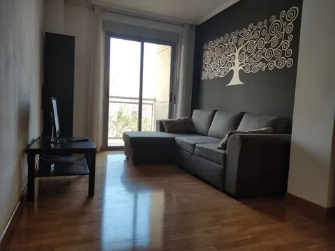 Piso en carril de la iglesia, 4