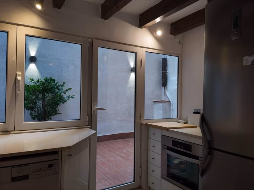 Piso en  Carrer del Consell de Cent 266 - Foto 5