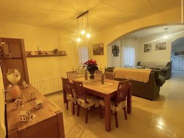 Chalet en  Carrer de les Guilleries 24 - Foto 5