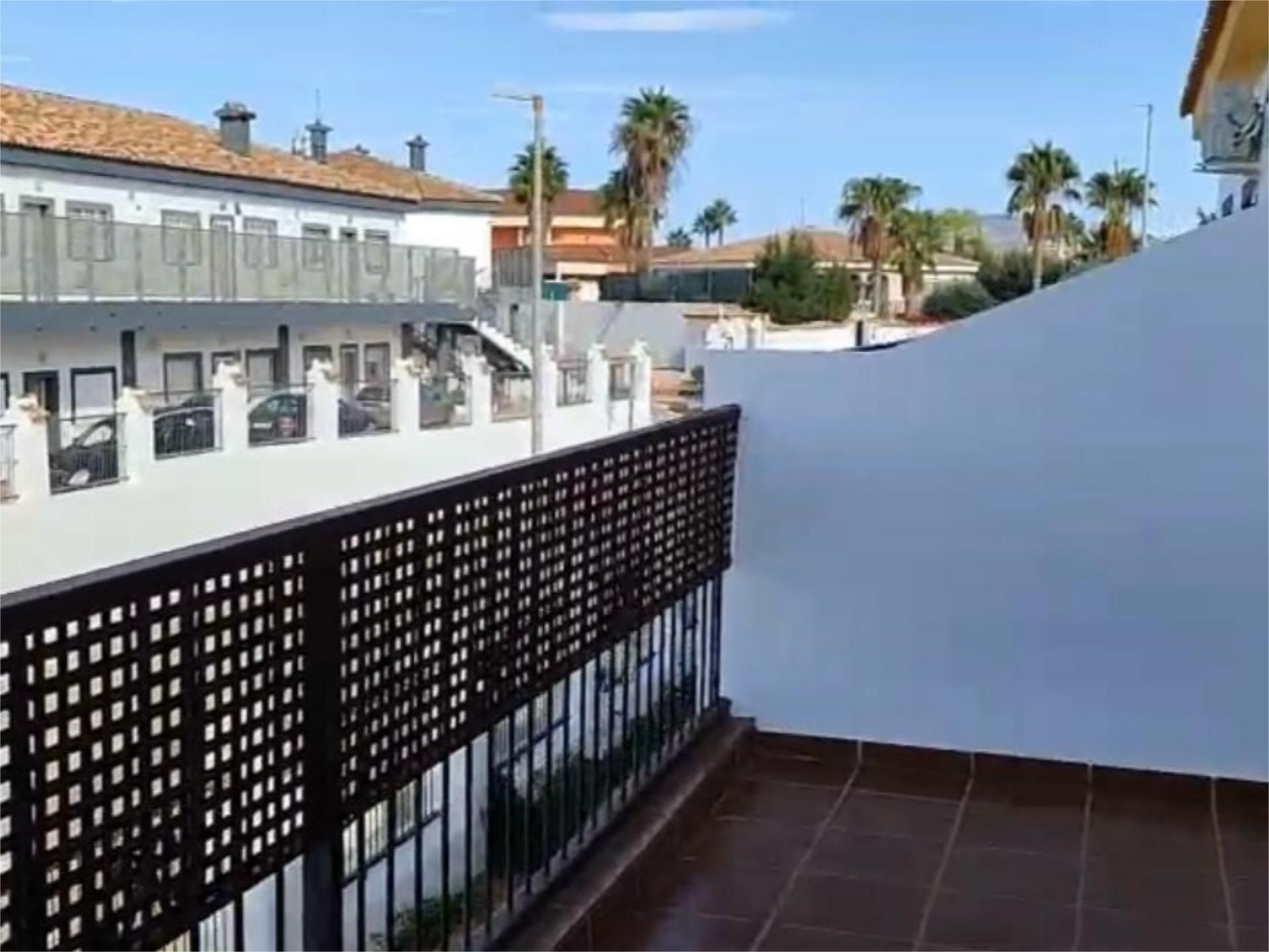 Piso en  Avenida Venta Manolita 22 - Foto 2