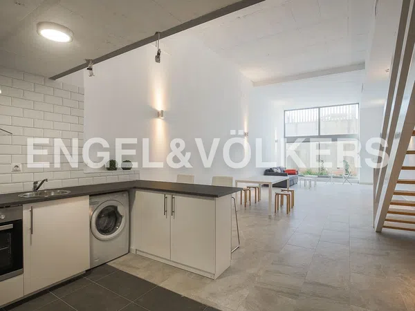 Estudio en Calle de la Creu Roja - Foto 2