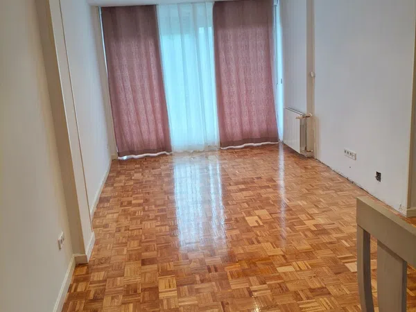 Piso en Valderas - Los Castillos - Foto 2