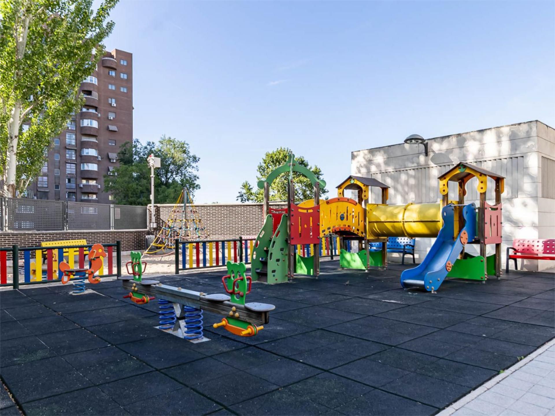 Piso en  Calle de Carlos y Guillermo Fernández Shaw 1 - Foto 51