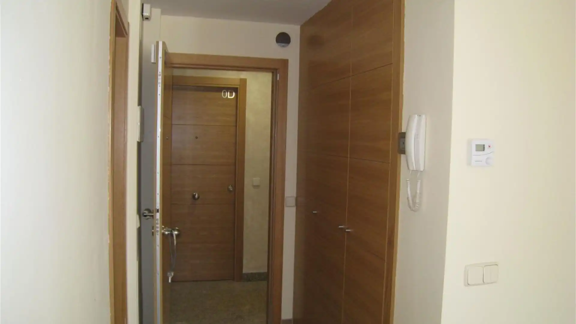 Piso en  Avenida de los Voluntarios 57 - Foto 3