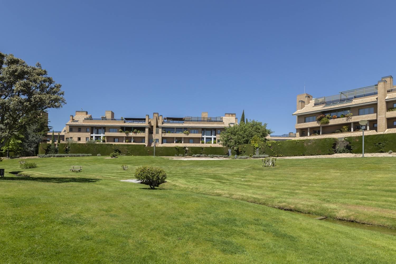 Dúplex en La Finca - Foto 8