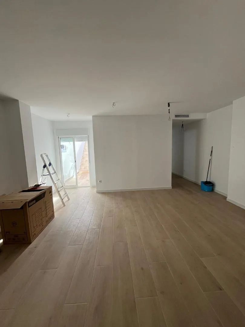 Planta baja en  Carrer Patricio Ruiz Gómez 11 - Foto 9