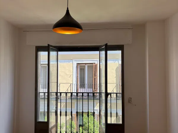 Alquiler de estudio en Calle de las Hileras, 9