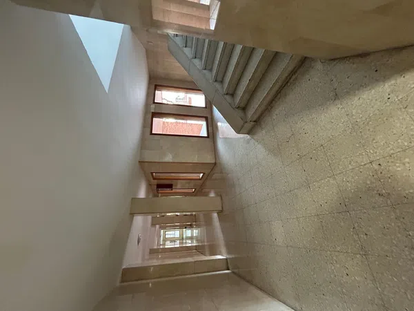 Piso en avenida de Pablo Neruda, 35