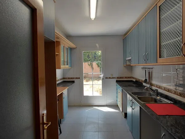 Chalet adosado en Calle Udala, 4, La Pizarra, La Pizarra - Foto 4