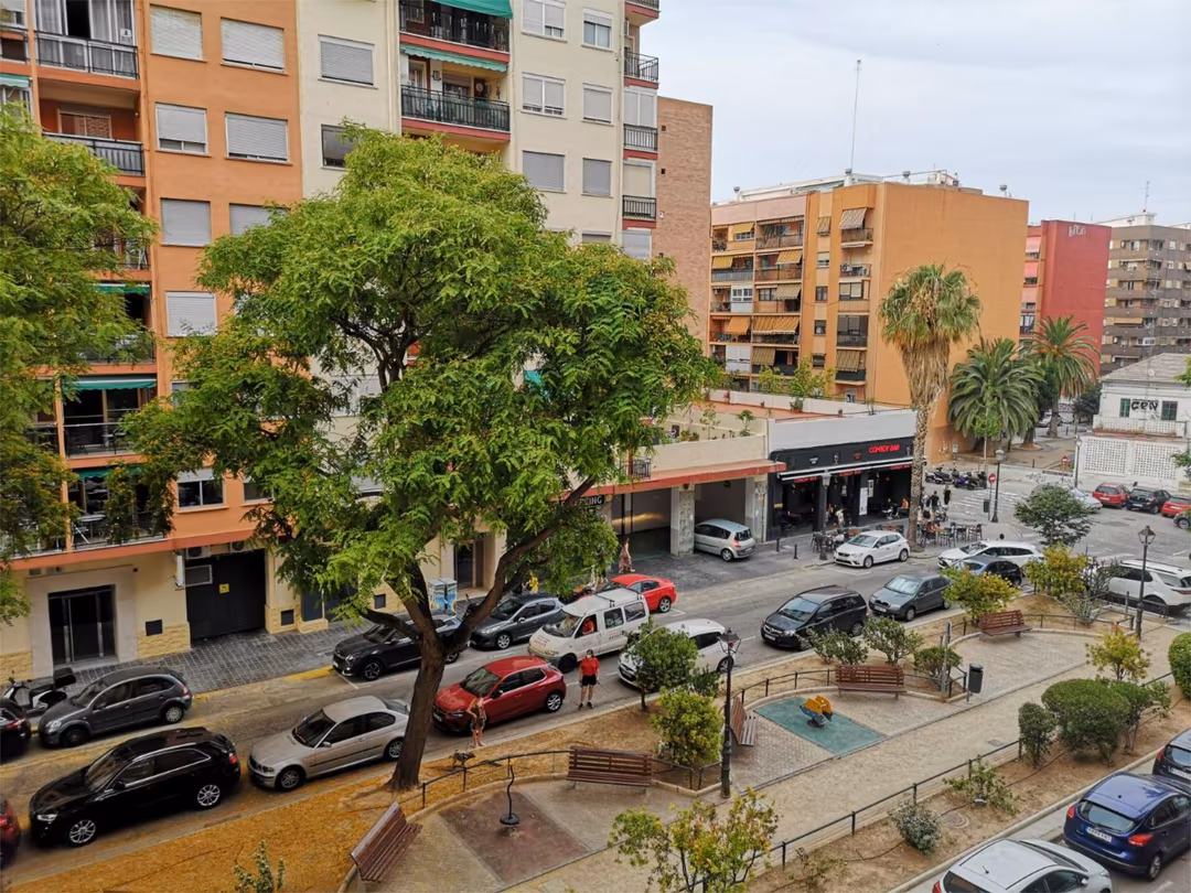 Piso en  Carrer de Campoamor 64 - Foto 30