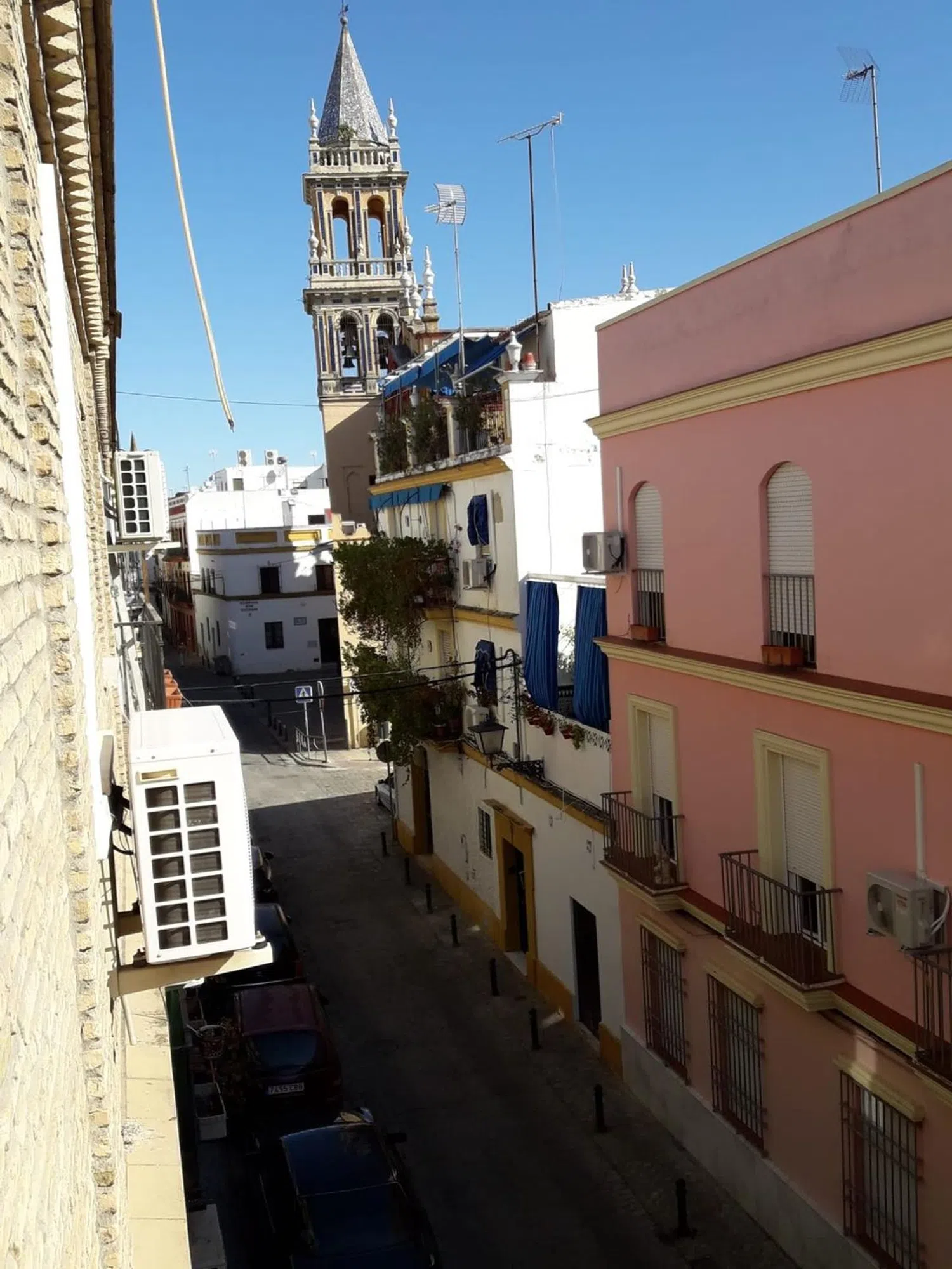 Piso en calle Rodrigo de Triana, 89 - Foto 2