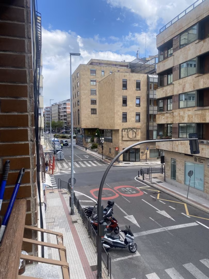 Piso en  Avenida de Italia 10