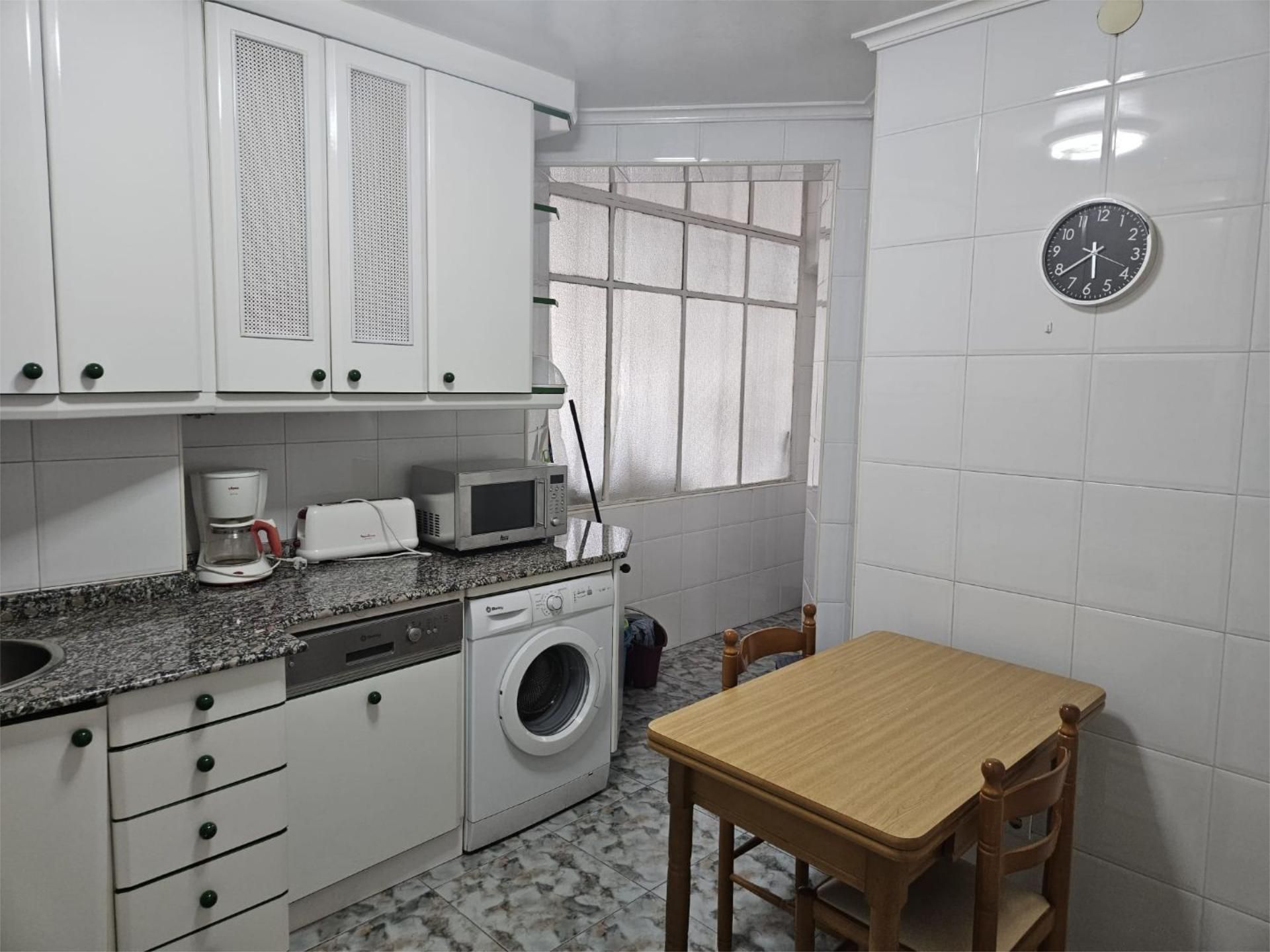 Piso en  Calle Juan de Herrera 10 - Foto 8