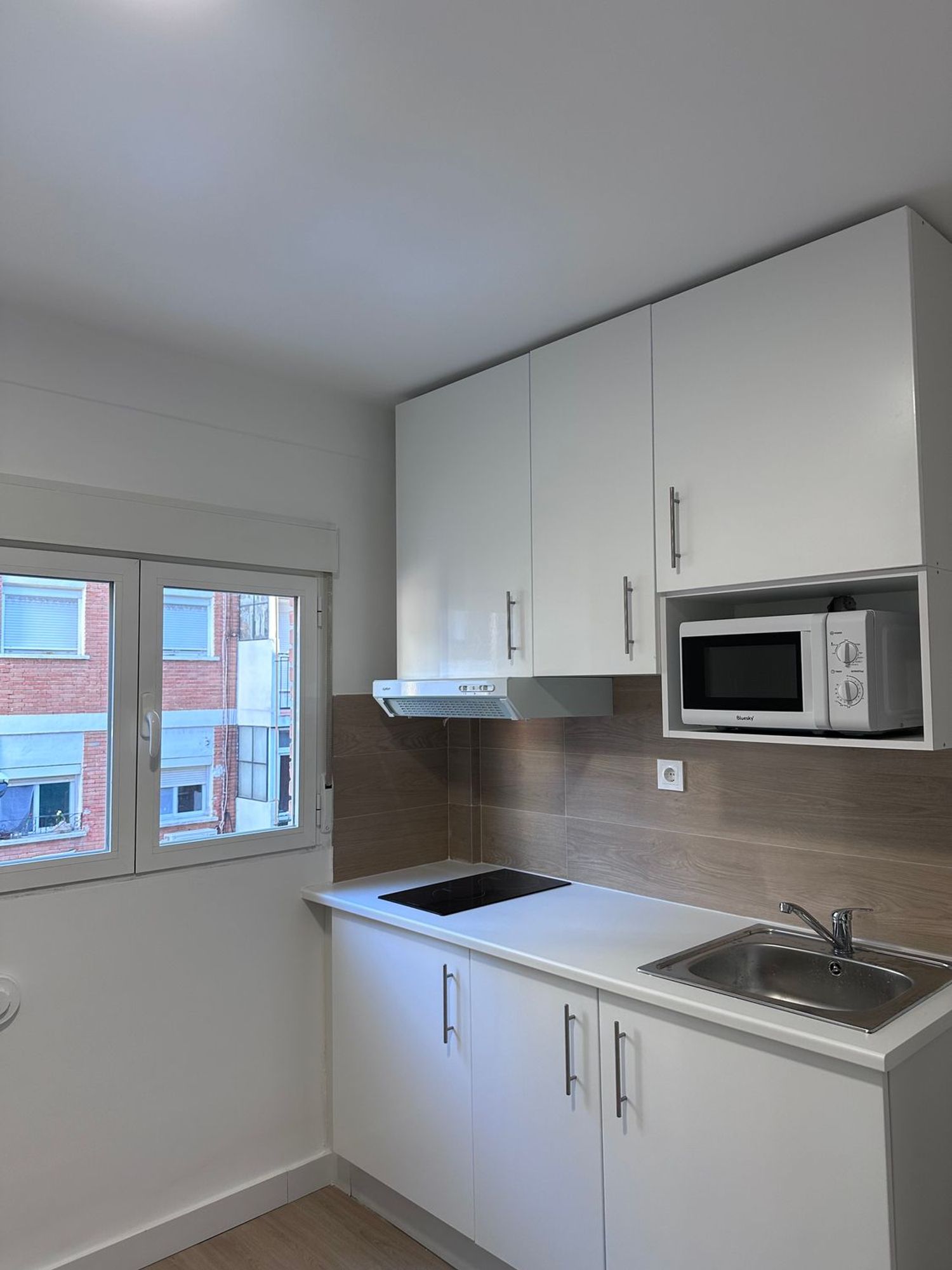 Estudio en calle de Juan Español, 46 - Foto 1