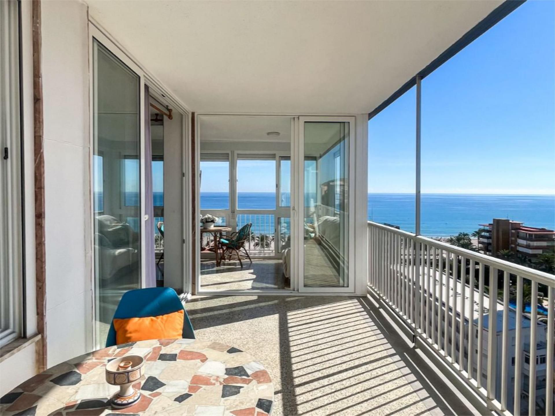 Apartamento en  Avinguda de la Costa Blanca 113 - Foto 2