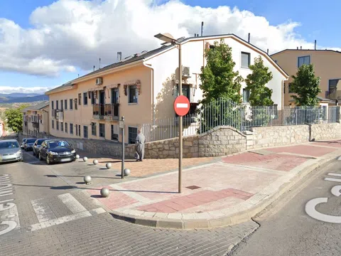 Piso en calle Doctor José María Poveda, 5