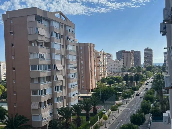 Piso en Avenida Países Escandinavos, 21 - Foto 18