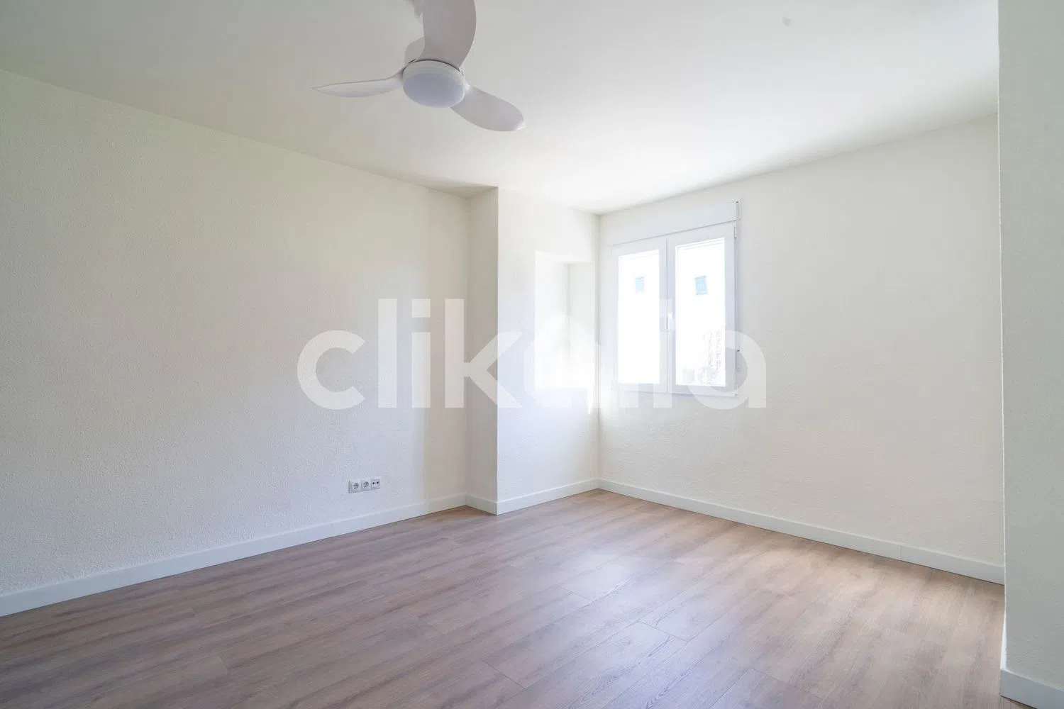 Piso en calle del Nou d'Octubre - Foto 3