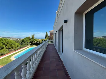 Chalet en  Carrer de Josep Gallart i Parera 14 - Foto 12