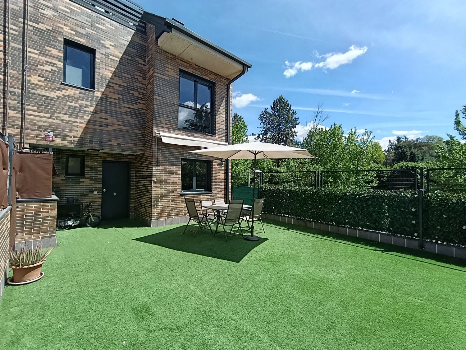 Chalet adosado en calle del Caballo, 63 - Foto 1