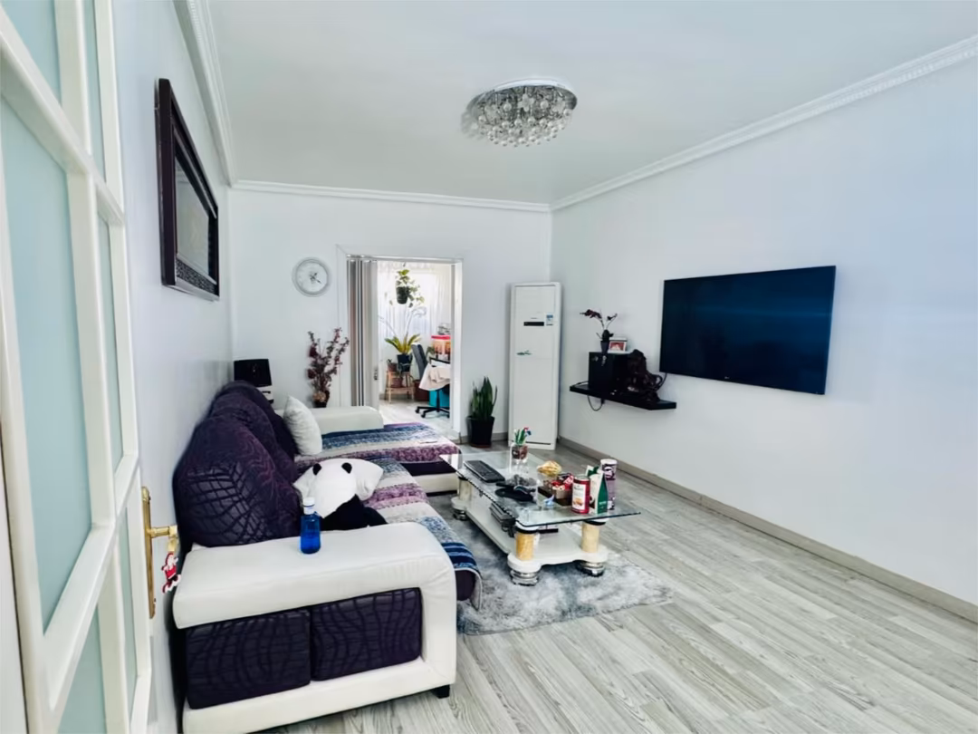 Piso en  Calle de Lope de Haro 22 - Foto 2