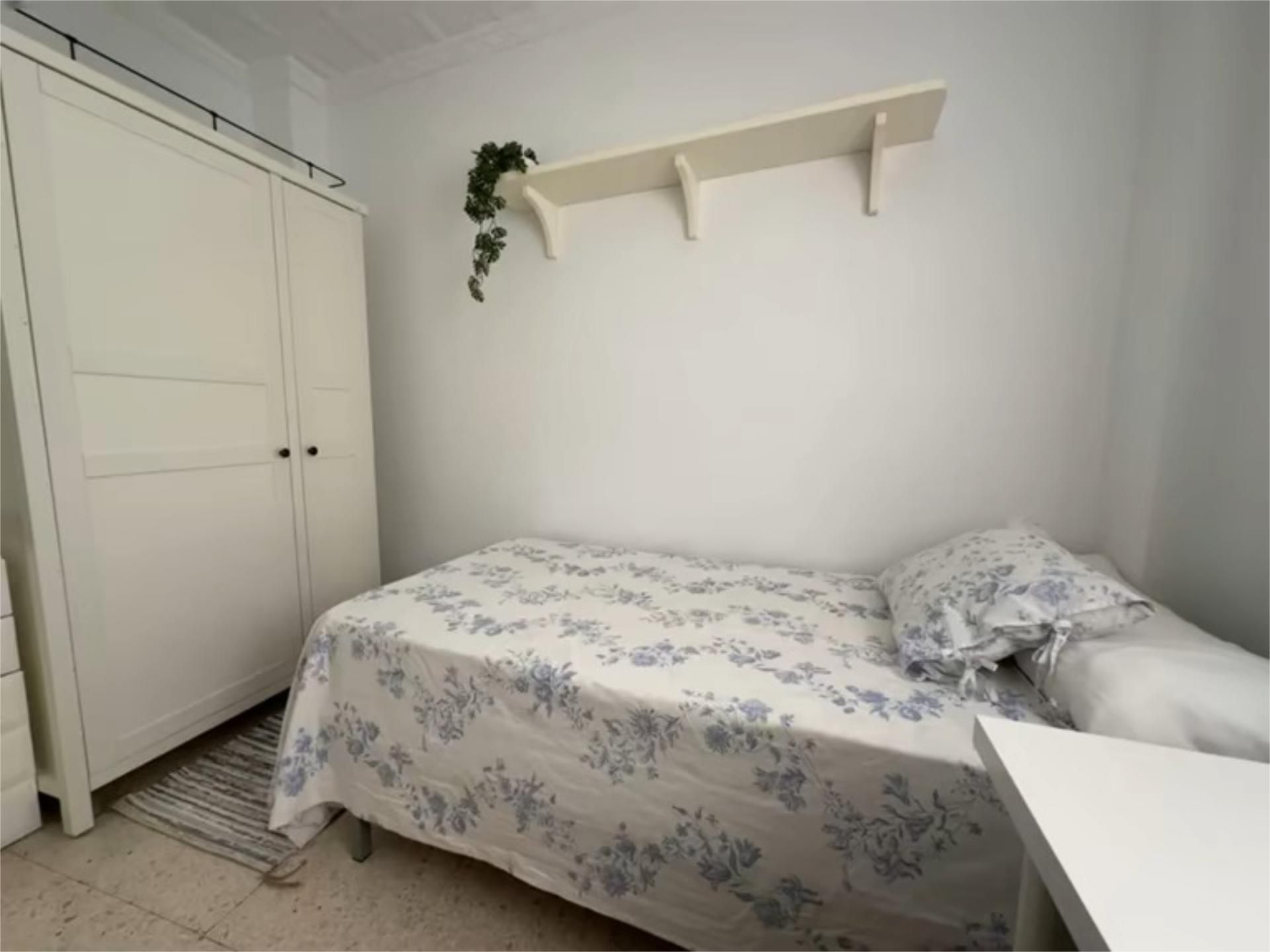 Piso en  Calle Pintor Luis Garay 1 - Foto 10