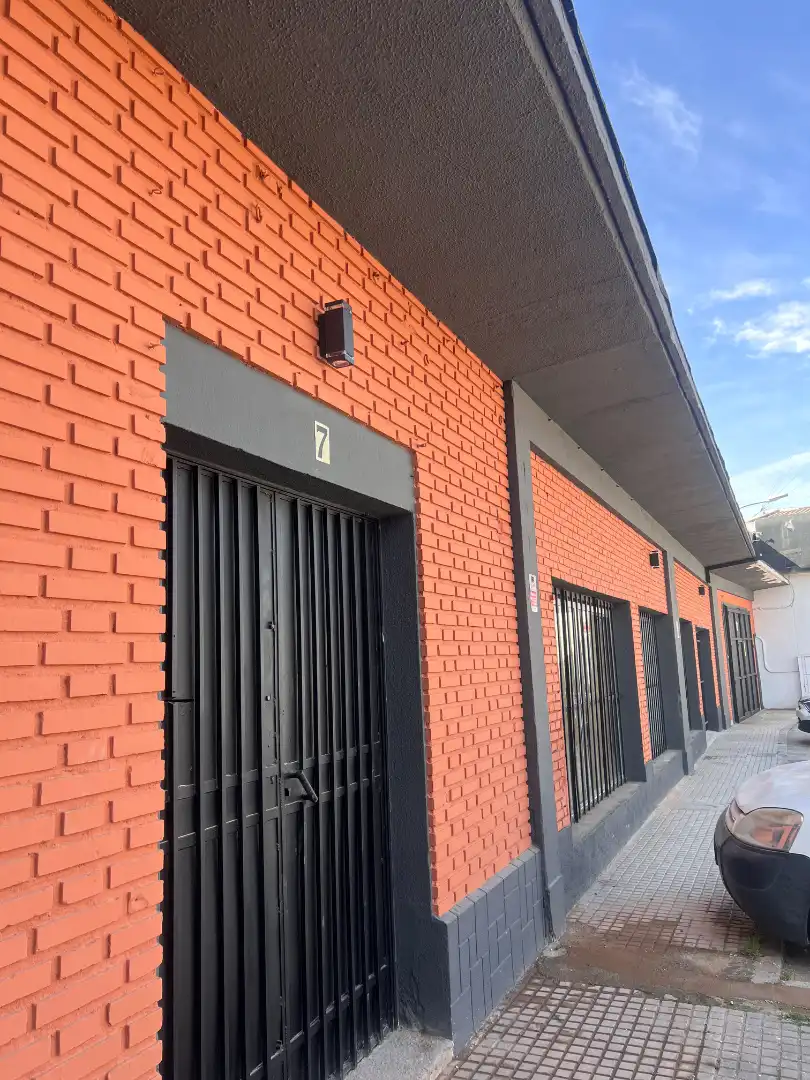 Local comercial en  Avenida de la Constitución 148 - Foto 2