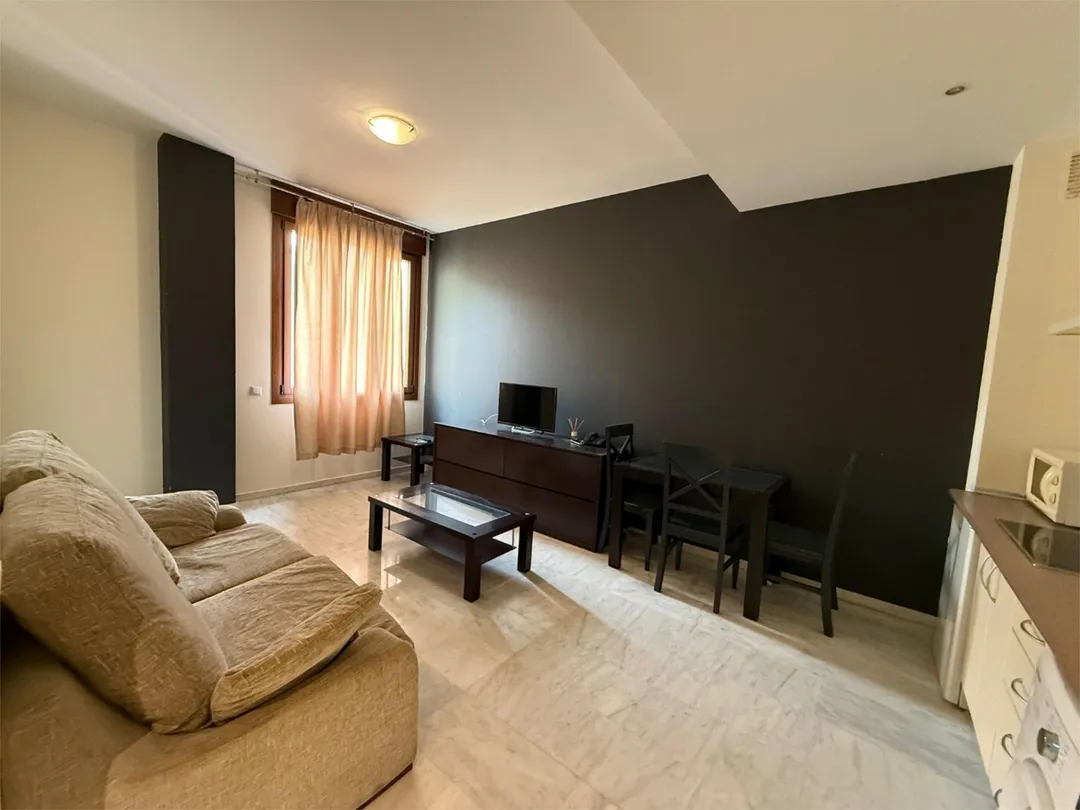 Piso en  Calle Casuarina 1 - Foto 1