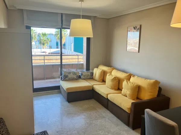 Piso en avenida Cañito Bazán, 2