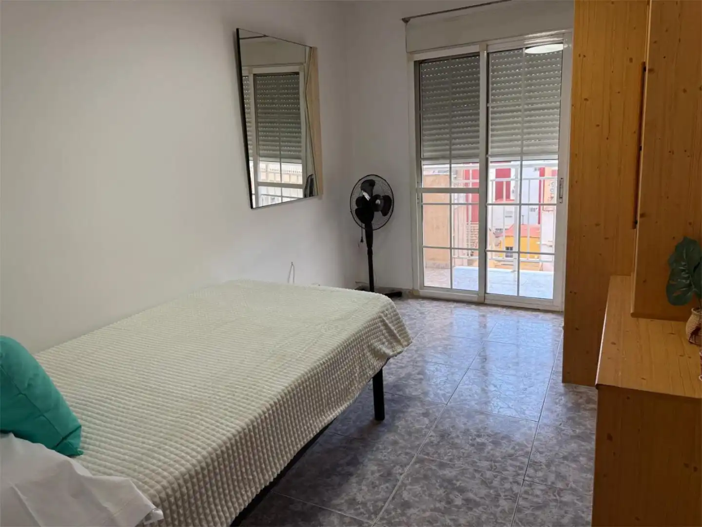 Piso en  Carrer d'Antoni Joan 4 - Foto 5