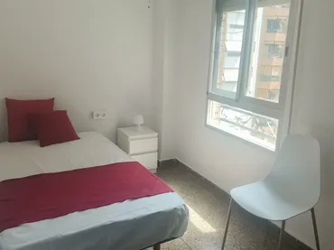Piso en  Carrer de Maximilià Thous 14 - Foto 6