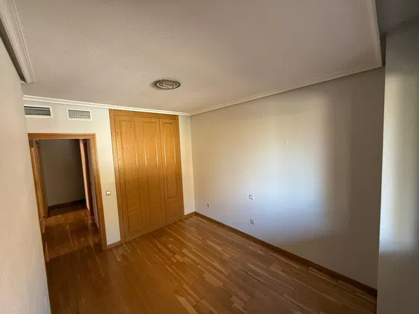 Piso en avenida Isaac Albéniz, 3 - Foto 8