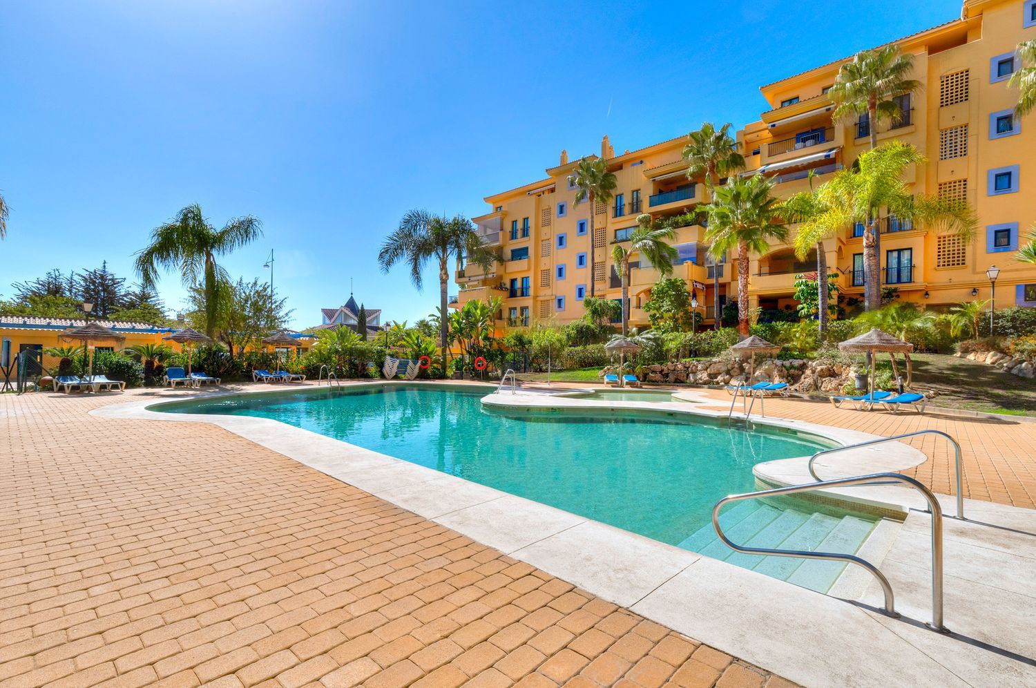 Piso en avenida Santiago de Compostela s/n sn - Foto 20