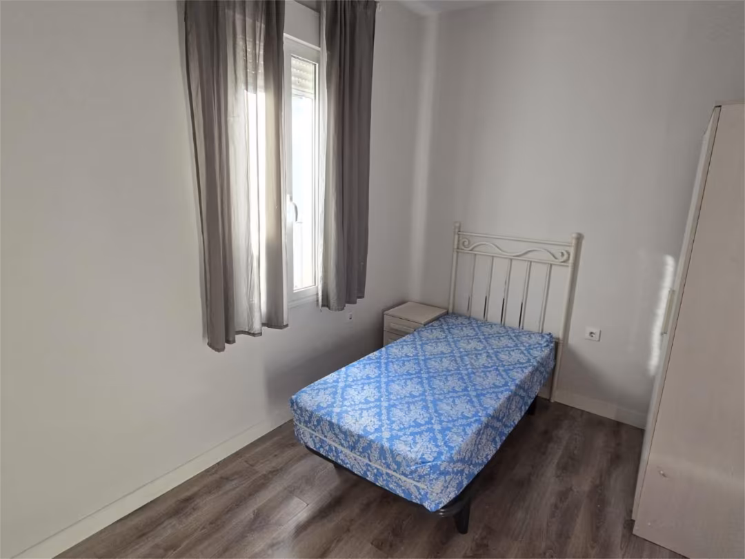 Piso en  Calle Rafael Cantarero 2 - Foto 6