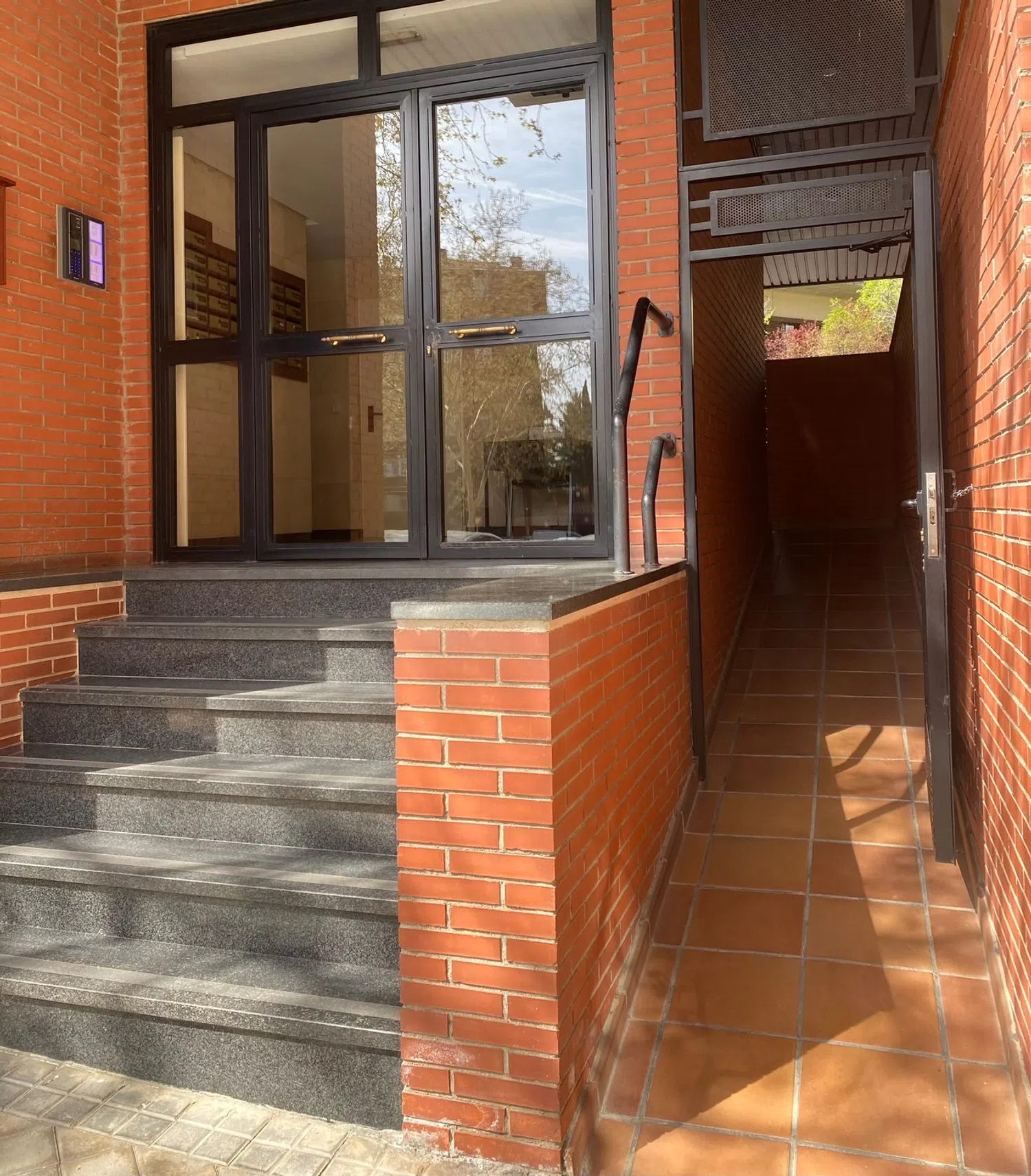 Piso en calle del Golfo de Salónica, 37 - Foto 3